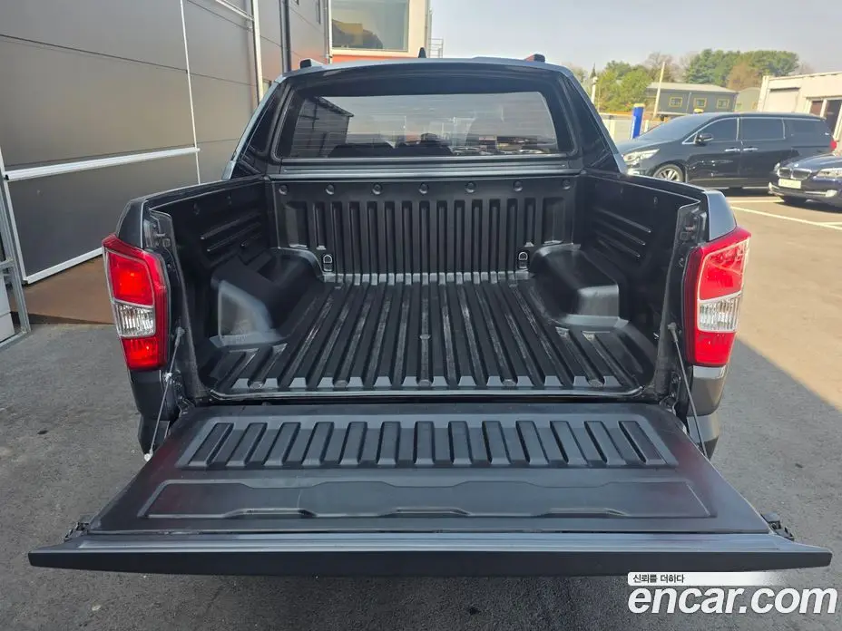 SsangYong Rexton 2018 2.2 автомат (гидро), фото 20
