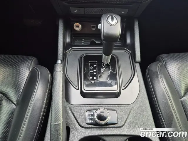 SsangYong Rexton 2020 2.2 автомат (гидро), миниатюра 9 SsangYong Rexton 2020 2.2 автомат (гидро), миниатюра 9