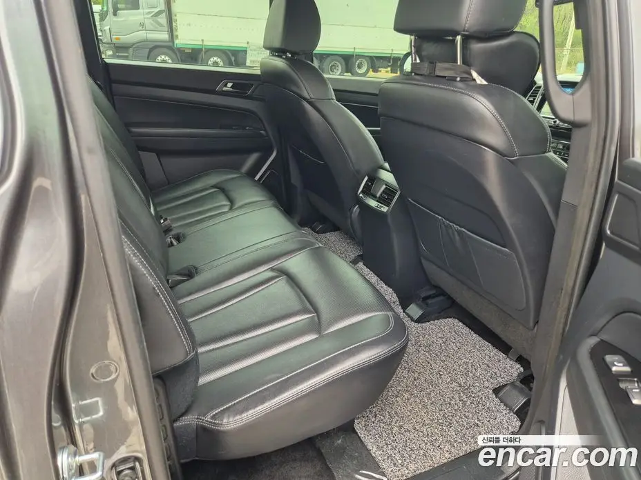 SsangYong Rexton 2022 2.2 автомат (гидро), фото 13