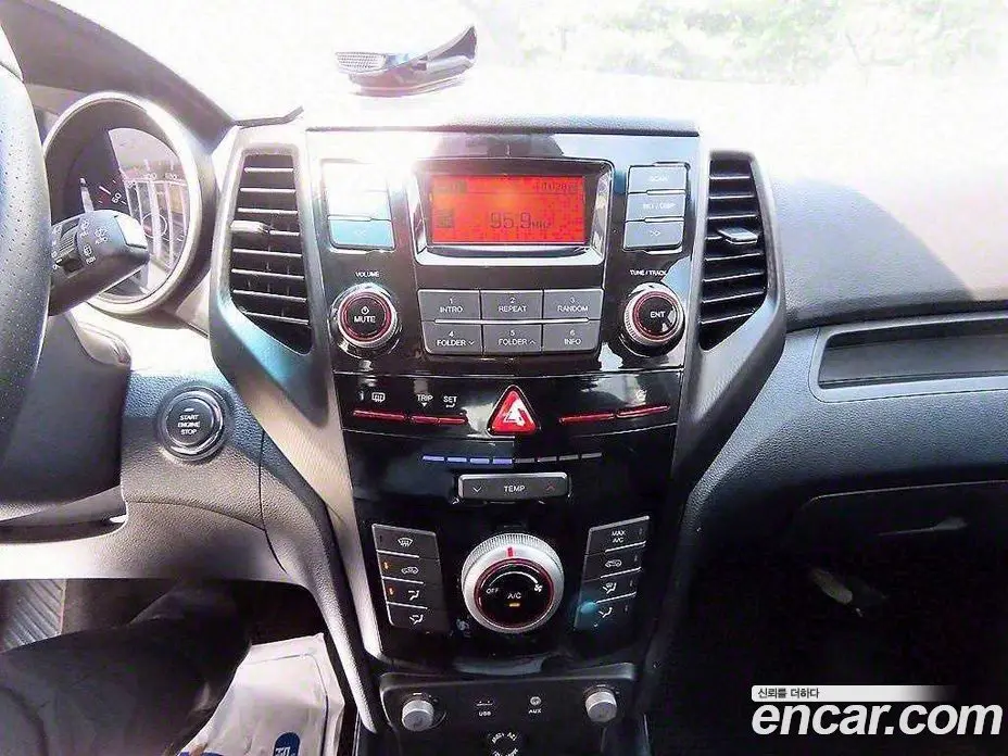 SsangYong TIBOLI 2016 1.6 автомат (гидро), фото 16