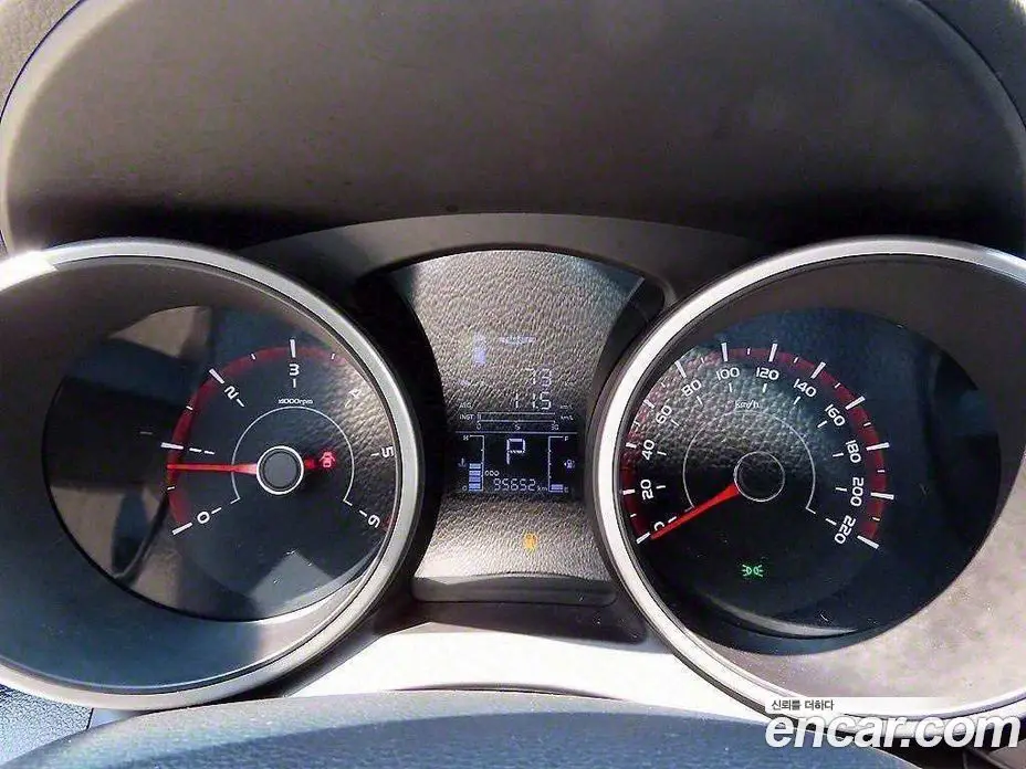 SsangYong TIBOLI 2016 1.6 автомат (гидро), фото 8