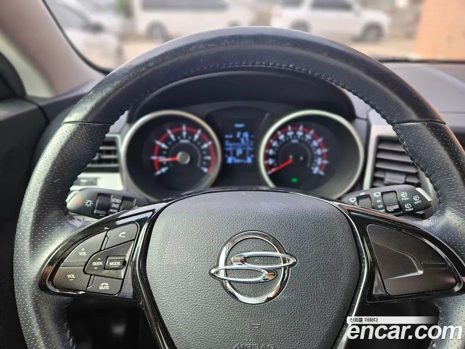 SsangYong TIBOLI 2017 1.6 автомат (гидро), фото 11