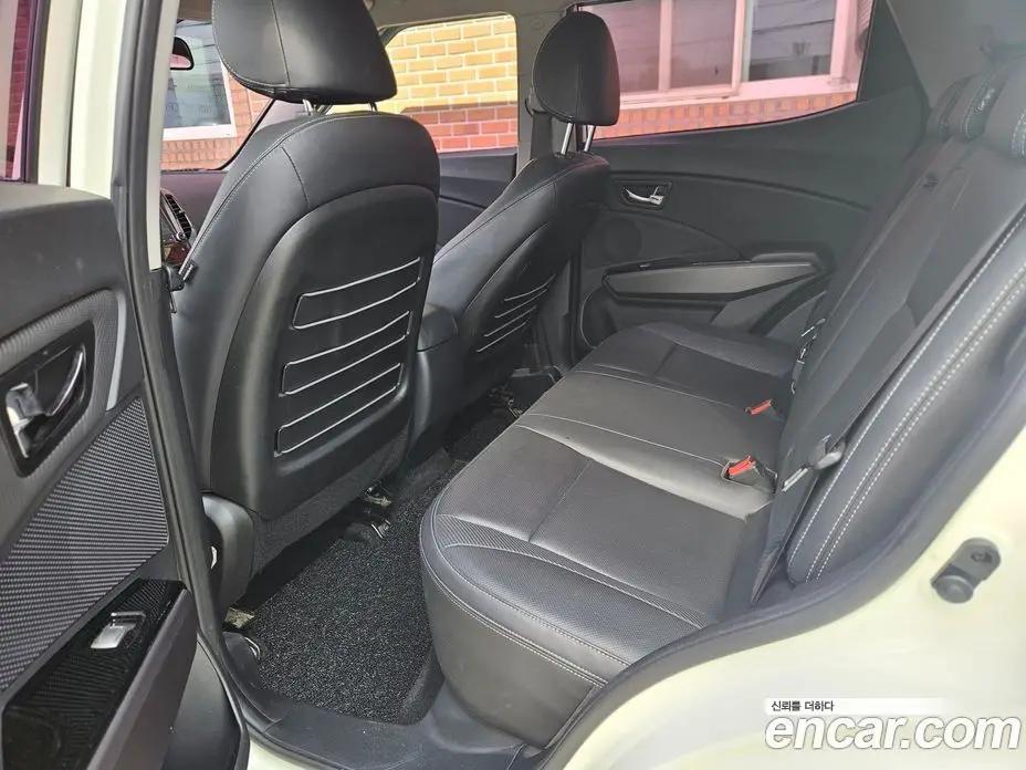SsangYong TIBOLI 2017 1.6 автомат (гидро), фото 14