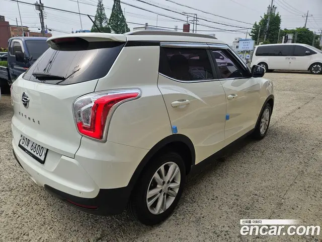 SsangYong TIBOLI 2017 1.6 автомат (гидро), миниатюра 4