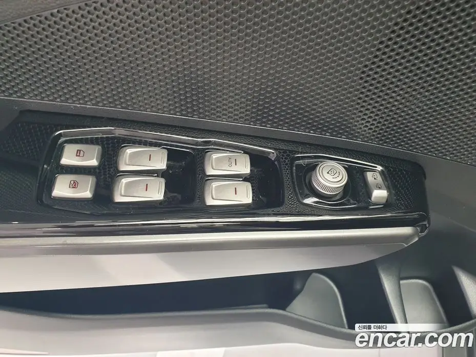 SsangYong TIBOLI 2017 1.6 автомат (гидро), фото 12