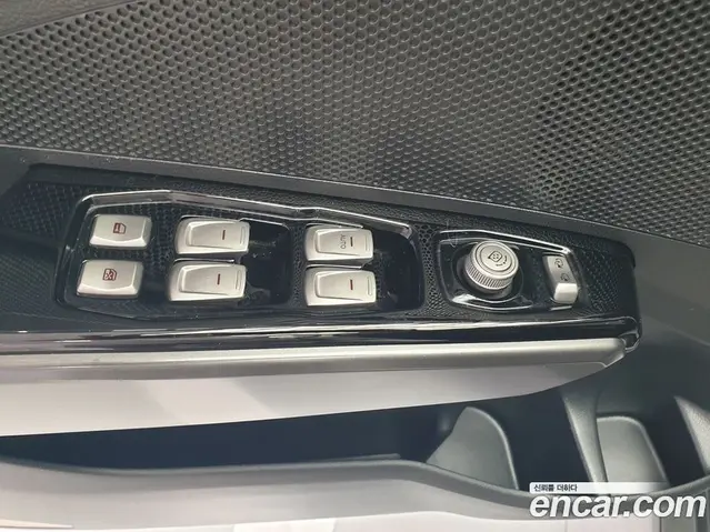 SsangYong TIBOLI 2017 1.6 автомат (гидро), миниатюра 12