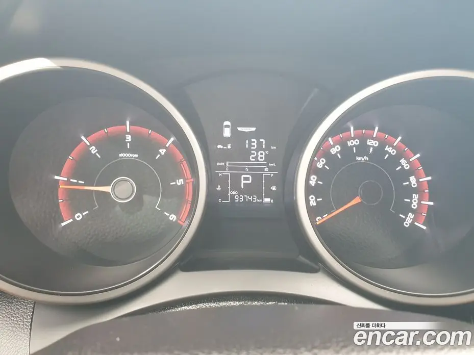SsangYong TIBOLI 2017 1.6 автомат (гидро), фото 15
