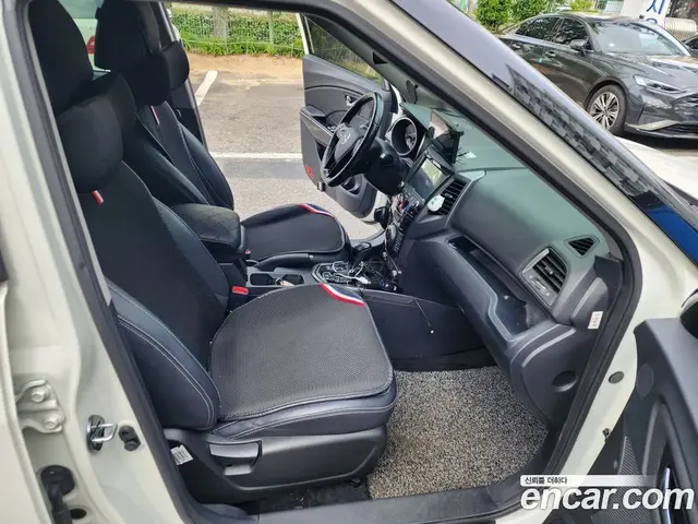 SsangYong TIBOLI 2017 1.6 автомат (гидро), миниатюра 12