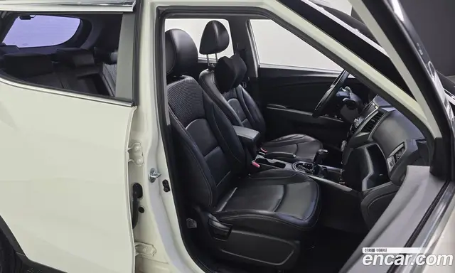 SsangYong TIBOLI 2018 1.6 автомат (гидро), миниатюра 12