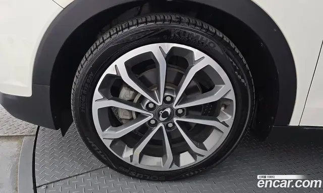 SsangYong TIBOLI 2018 1.6 автомат (гидро), миниатюра 5