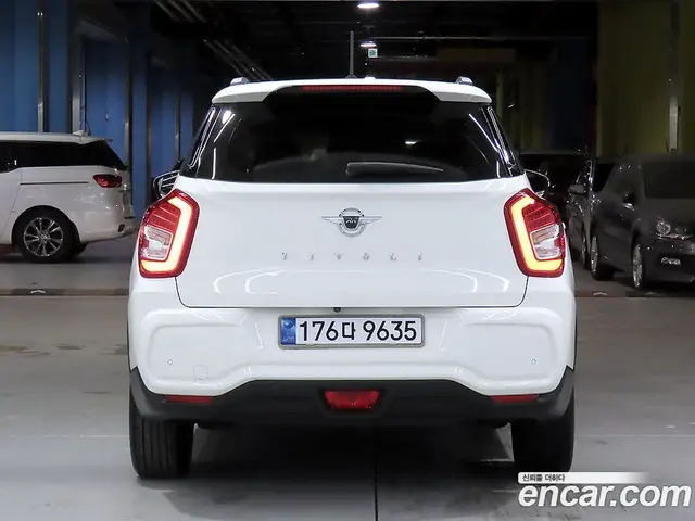 SsangYong TIBOLI 2021 1.5 автомат (гидро), миниатюра 3
