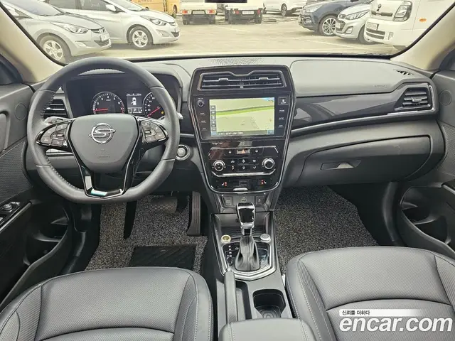 SsangYong TIBOLI 2022 1.5 автомат (гидро), миниатюра 7