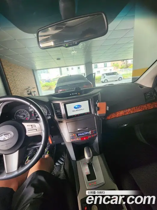 Subaru Outback 2011 2.5 автомат (гидро), фото 7