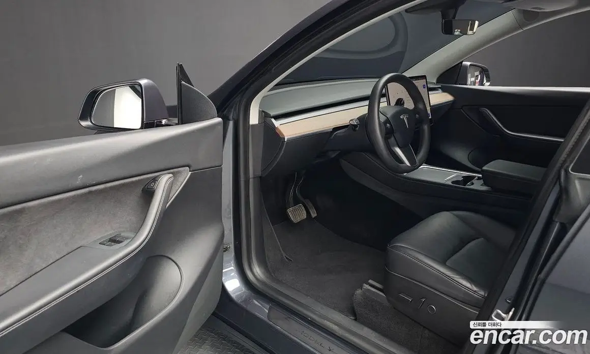 Tesla Model Y 2021 0.2 автомат (гидро), фото 11 Tesla Model Y 2021 0.2 автомат (гидро), фото 11