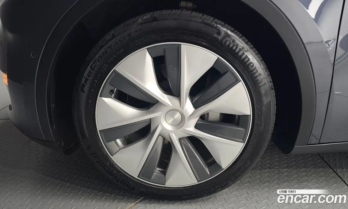 Tesla Model Y 2021 0.2 автомат (гидро), фото 5 Tesla Model Y 2021 0.2 автомат (гидро), фото 5