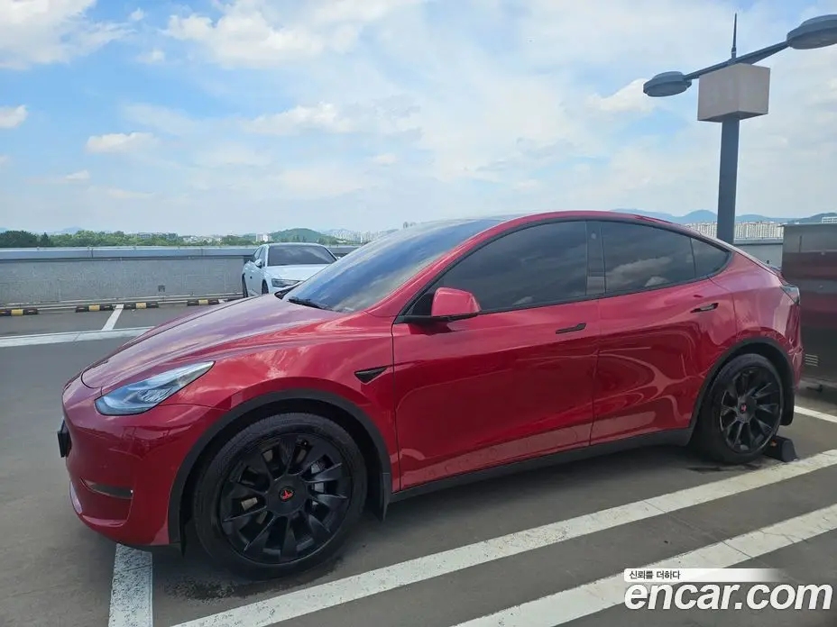 Tesla Model Y 2021 автомат (гидро), фото 2 Tesla Model Y 2021 автомат (гидро), фото 2