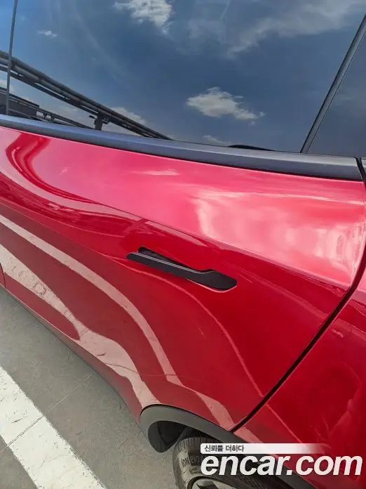 Tesla Model Y 2021 автомат (гидро), миниатюра 12