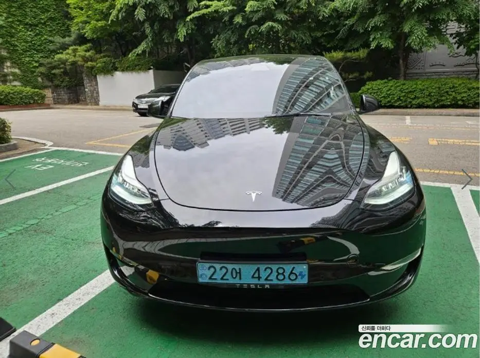 Tesla Model Y 2021 автомат (гидро), фото 1 Tesla Model Y 2021 автомат (гидро), фото 1