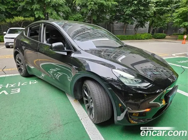 Tesla Model Y 2021 автомат (гидро), миниатюра 2 Tesla Model Y 2021 автомат (гидро), миниатюра 2