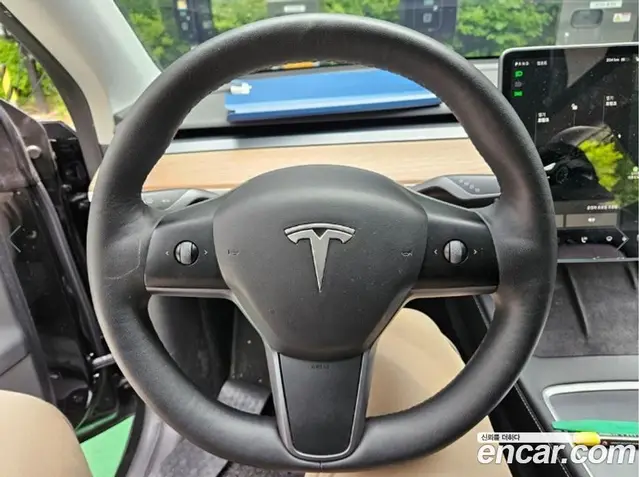 Tesla Model Y 2021 автомат (гидро), миниатюра 8 Tesla Model Y 2021 автомат (гидро), миниатюра 8