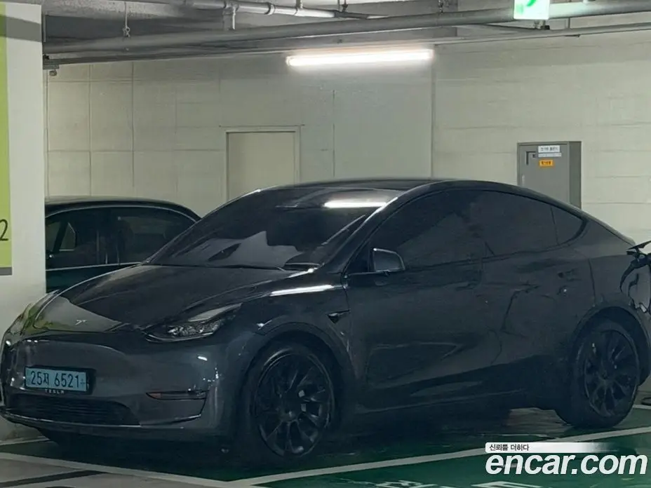Tesla Model Y 2021 автомат (гидро), фото 1 Tesla Model Y 2021 автомат (гидро), фото 1