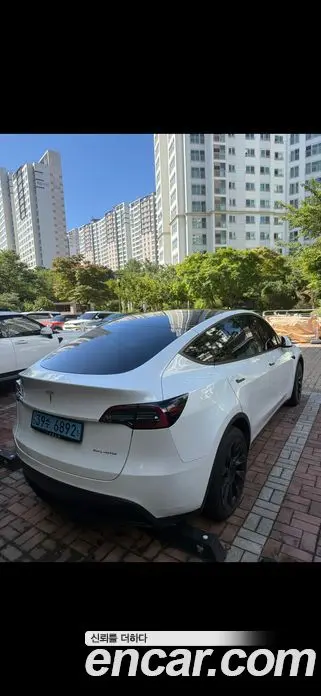 Tesla Model Y 2022 1.0 автомат (гидро), миниатюра 2 Tesla Model Y 2022 1.0 автомат (гидро), миниатюра 2