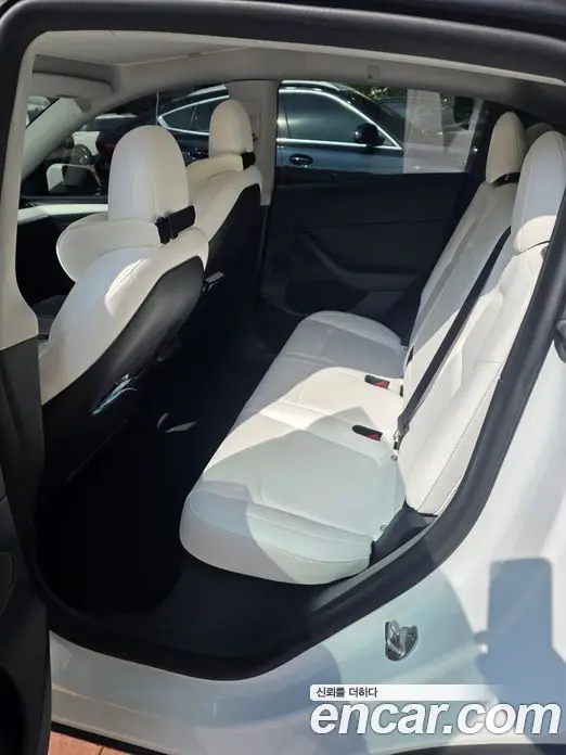 Tesla Model Y 2022 1.0 автомат (гидро), фото 8 Tesla Model Y 2022 1.0 автомат (гидро), фото 8