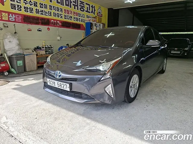Toyota Prius 2018 1.8 автомат (гидро), миниатюра 3 Toyota Prius 2018 1.8 автомат (гидро), миниатюра 3
