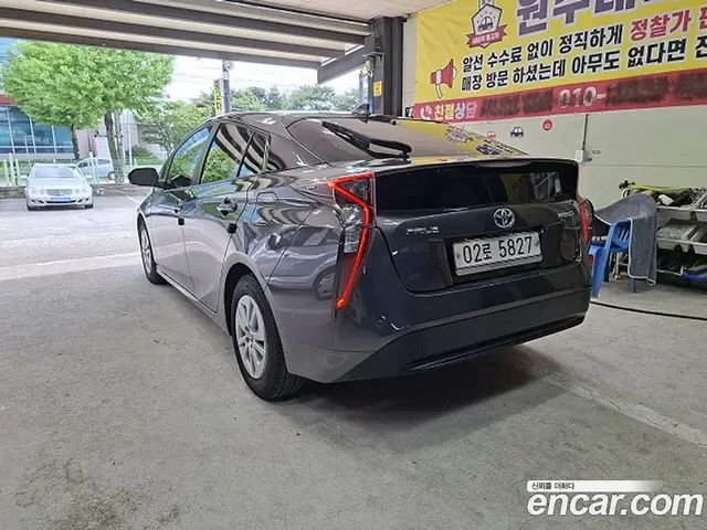 Toyota Prius 2018 1.8 автомат (гидро), миниатюра 6 Toyota Prius 2018 1.8 автомат (гидро), миниатюра 6