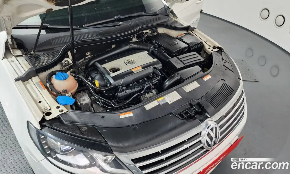 Volkswagen CC 2013 2.0 автомат (гидро), фото 6 Volkswagen CC 2013 2.0 автомат (гидро), фото 6