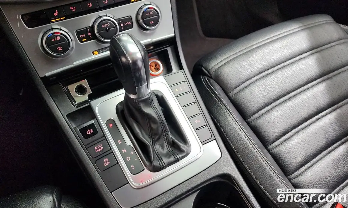 Volkswagen CC 2013 2.0 автомат (гидро), фото 9 Volkswagen CC 2013 2.0 автомат (гидро), фото 9