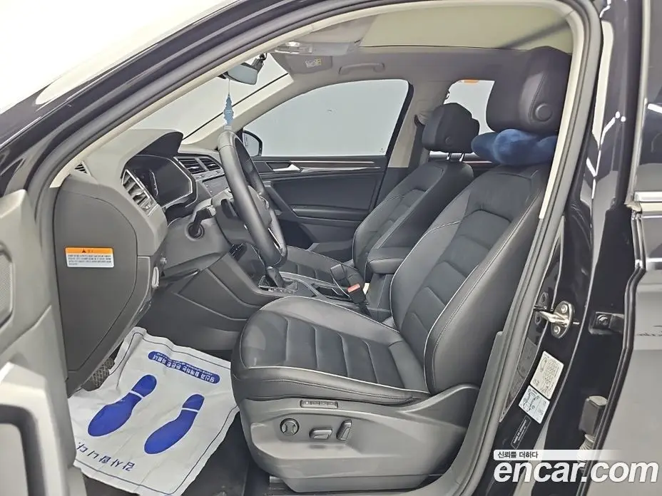 Volkswagen Tiguan 2022 2.0 автомат (гидро), фото 11 Volkswagen Tiguan 2022 2.0 автомат (гидро), фото 11