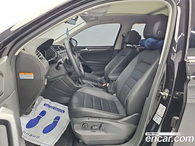 Volkswagen Tiguan 2022 2.0 автомат (гидро), миниатюра 11 Volkswagen Tiguan 2022 2.0 автомат (гидро), миниатюра 11