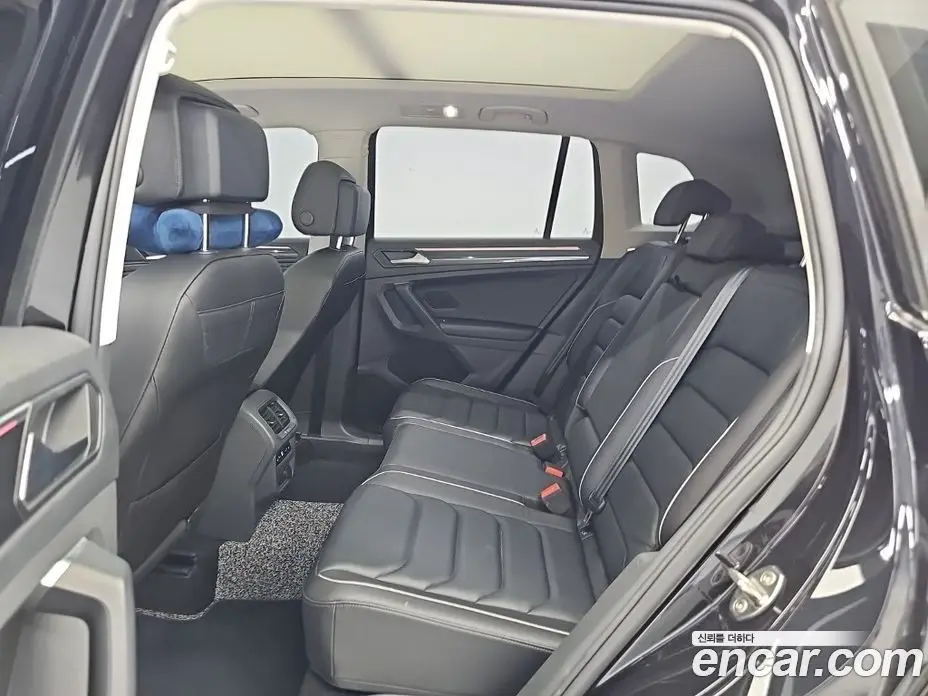 Volkswagen Tiguan 2022 2.0 автомат (гидро), фото 12 Volkswagen Tiguan 2022 2.0 автомат (гидро), фото 12