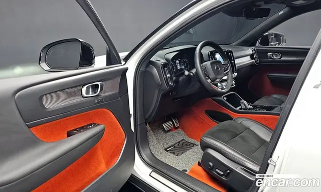 Volvo XC40 2020 2.0 автомат (гидро), миниатюра 11 Volvo XC40 2020 2.0 автомат (гидро), миниатюра 11