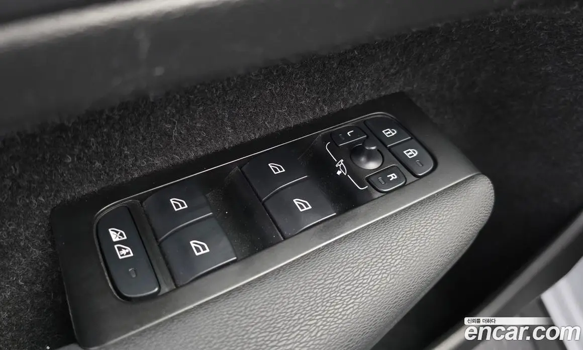 Volvo XC40 2021 2.0 автомат (гидро), фото 29 Volvo XC40 2021 2.0 автомат (гидро), фото 29