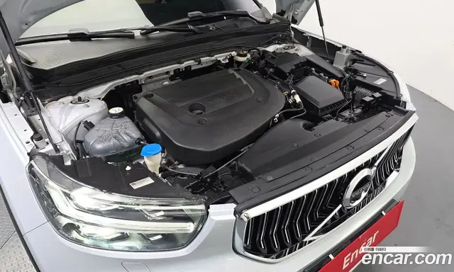 Volvo XC40 2021 2.0 автомат (гидро), миниатюра 6 Volvo XC40 2021 2.0 автомат (гидро), миниатюра 6