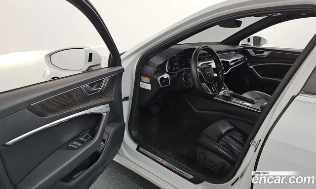 Audi A6 2021 2.0 автомат (гидро), миниатюра 10