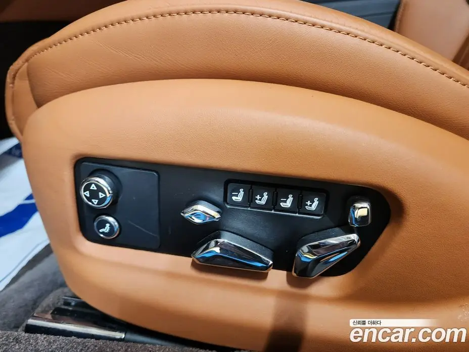 Bentley Flying Spur 2021 4.0 автомат (гидро), фото 17 Bentley Flying Spur 2021 4.0 автомат (гидро), фото 17