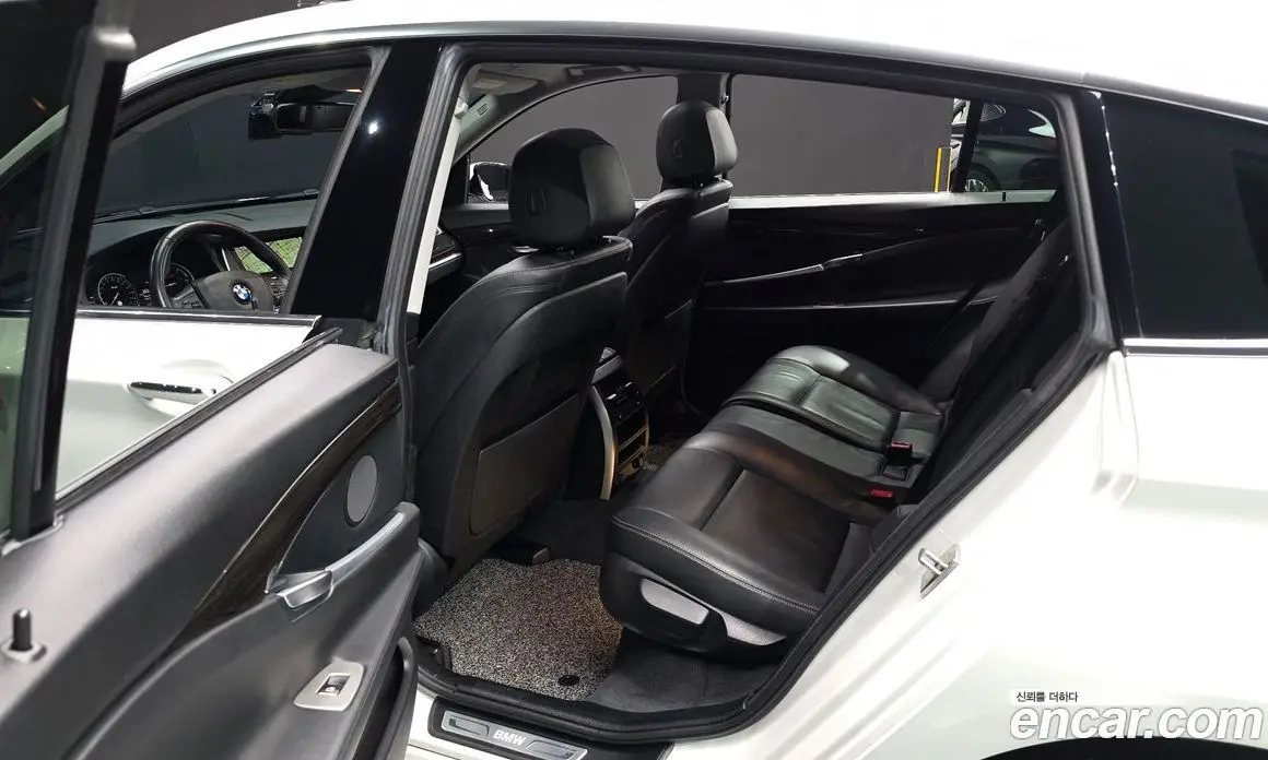 BMW 5 серия 2017 2.0 автомат (гидро), фото 12 BMW 5 серия 2017 2.0 автомат (гидро), фото 12
