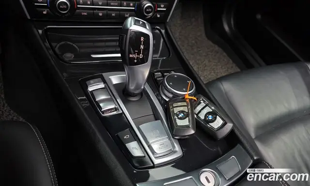 BMW 5 серия 2017 2.0 автомат (гидро), миниатюра 9 BMW 5 серия 2017 2.0 автомат (гидро), миниатюра 9