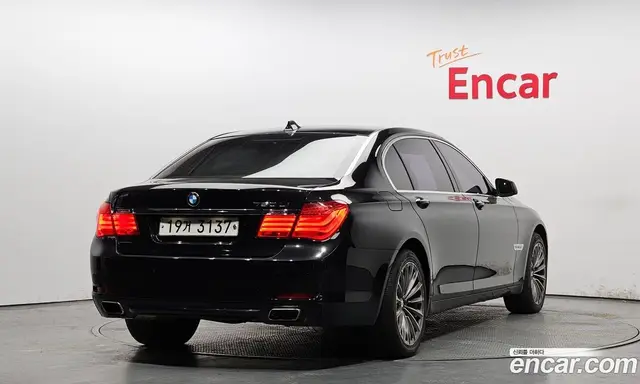 BMW 7 серия 2012 4.4 автомат (гидро), миниатюра 2