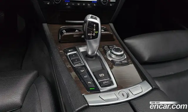 BMW 7 серия 2012 4.4 автомат (гидро), миниатюра 9