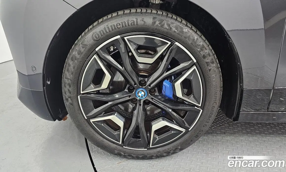 BMW iX 2021 0.2 автомат (гидро), фото 5