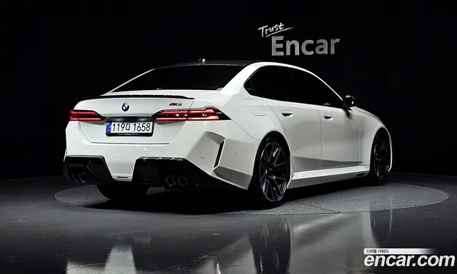 BMW M5 2025 4.4 автомат (гидро), миниатюра 2 BMW M5 2025 4.4 автомат (гидро), миниатюра 2