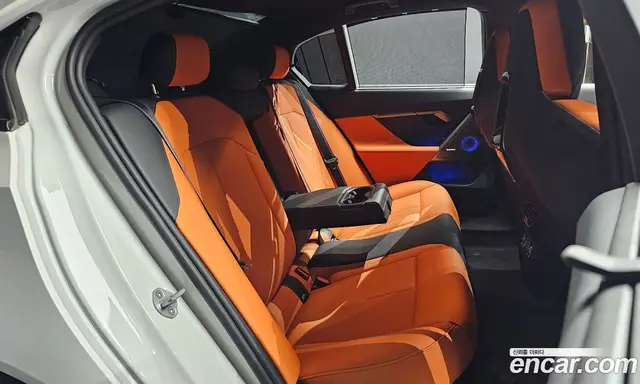 BMW M5 2025 4.4 автомат (гидро), миниатюра 12