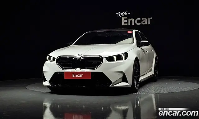 BMW M5 2025 4.4 автомат (гидро), миниатюра 3 BMW M5 2025 4.4 автомат (гидро), миниатюра 3