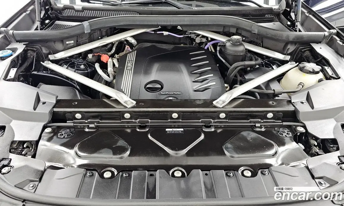 BMW X5 2021 3.0 автомат (гидро), фото 6