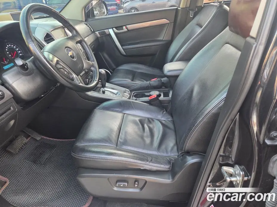 Chevrolet Captiva 2012 2.0 автомат (гидро), фото 9