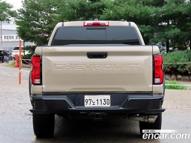Chevrolet Colorado 2023 2.7 автомат (гидро), миниатюра 4 Chevrolet Colorado 2023 2.7 автомат (гидро), миниатюра 4